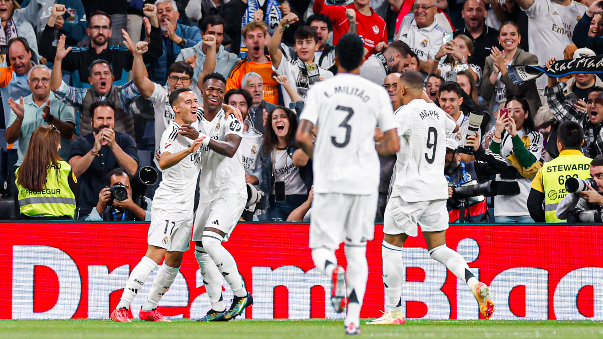 En este momento estás viendo REAL MADRID ES EL MEJOR EQUIPO Y NO ES CASUALIDAD, ¿CUÁL ES EL SECRETO?